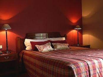 Moulin De Mombreux Hotel Lumbres Bagian luar foto