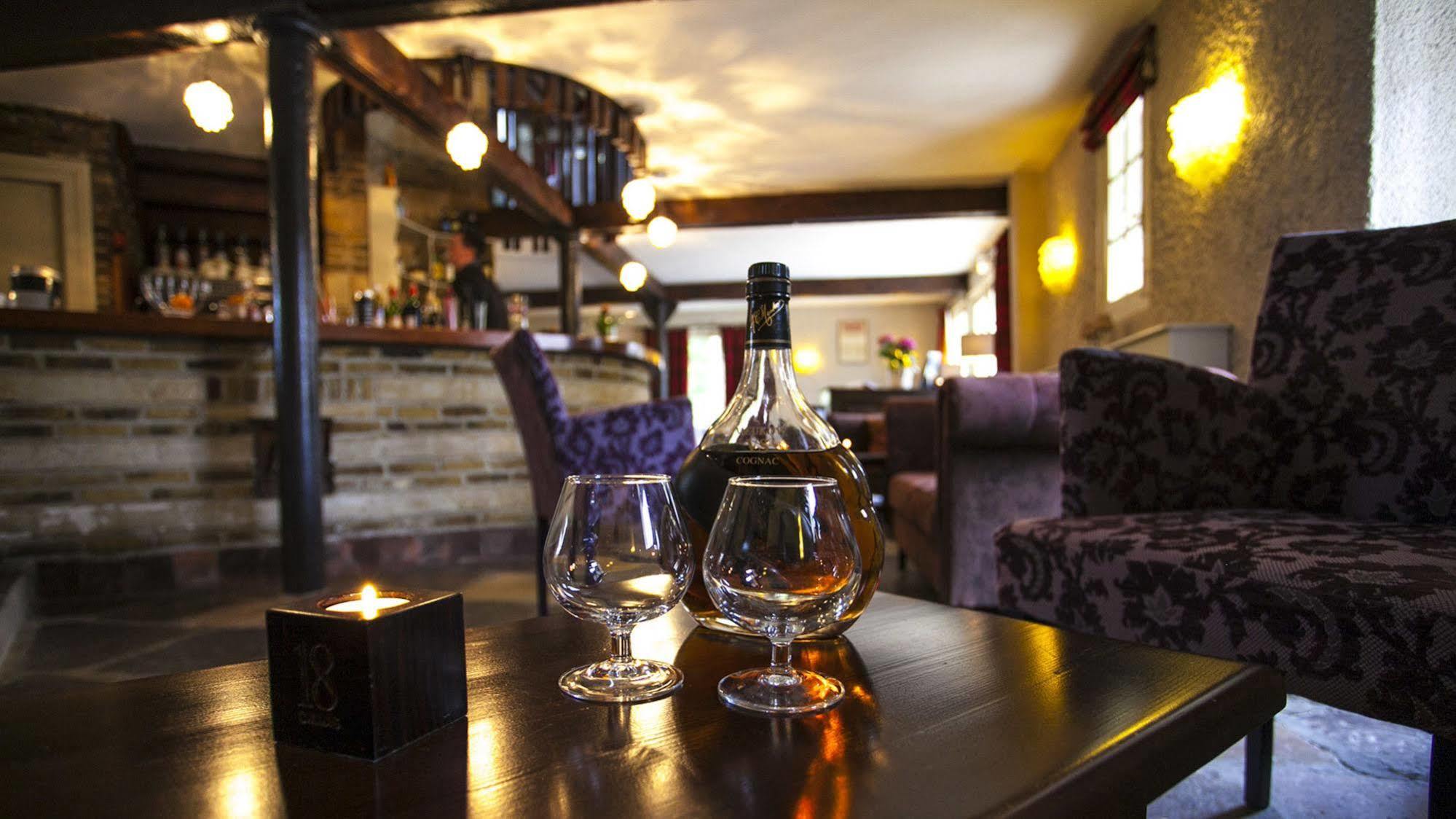 Moulin De Mombreux Hotel Lumbres Bagian luar foto