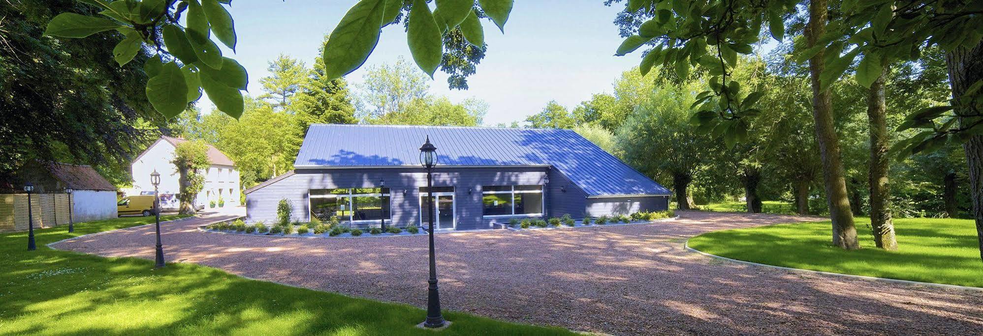 Moulin De Mombreux Hotel Lumbres Bagian luar foto